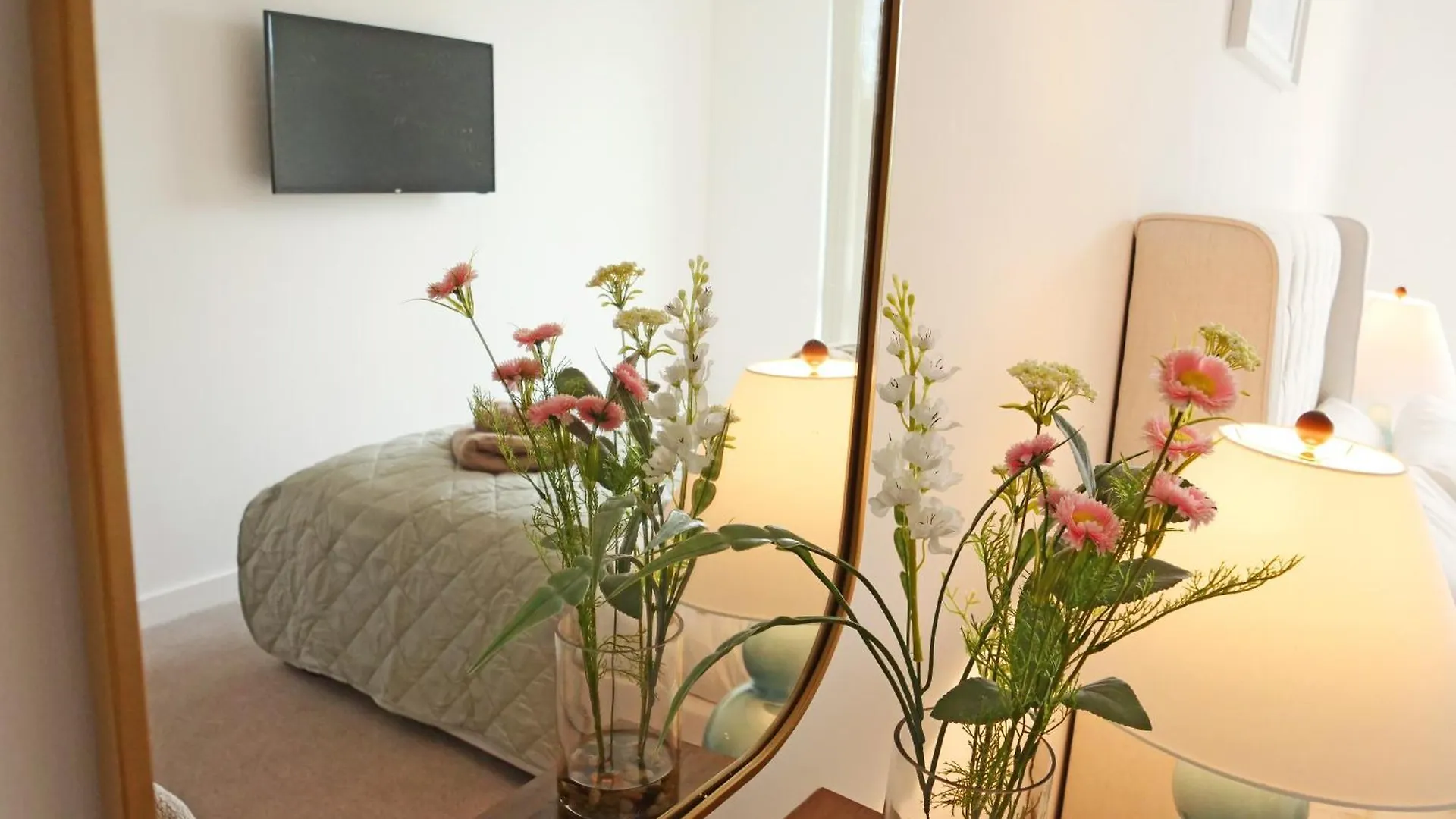 Apartment 41 With Free Secure Parking York 0*,  United Kingdom